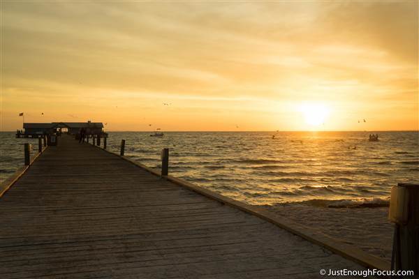 The City Pier Restaurant of Anna Maria Island (4/21/2015)